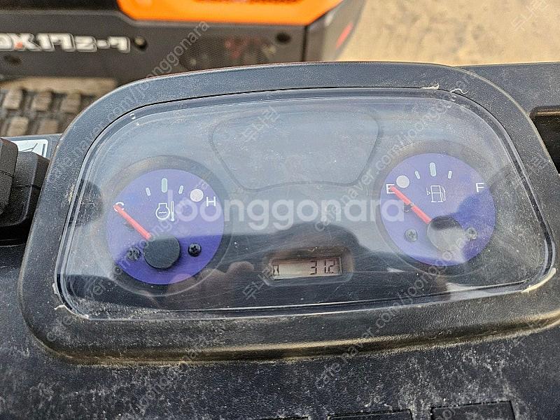 두산 DX17Z 7 2024년식 신차 가동31시간 버켓3종 1.7톤급 미니 중고굴삭기 미니017--5